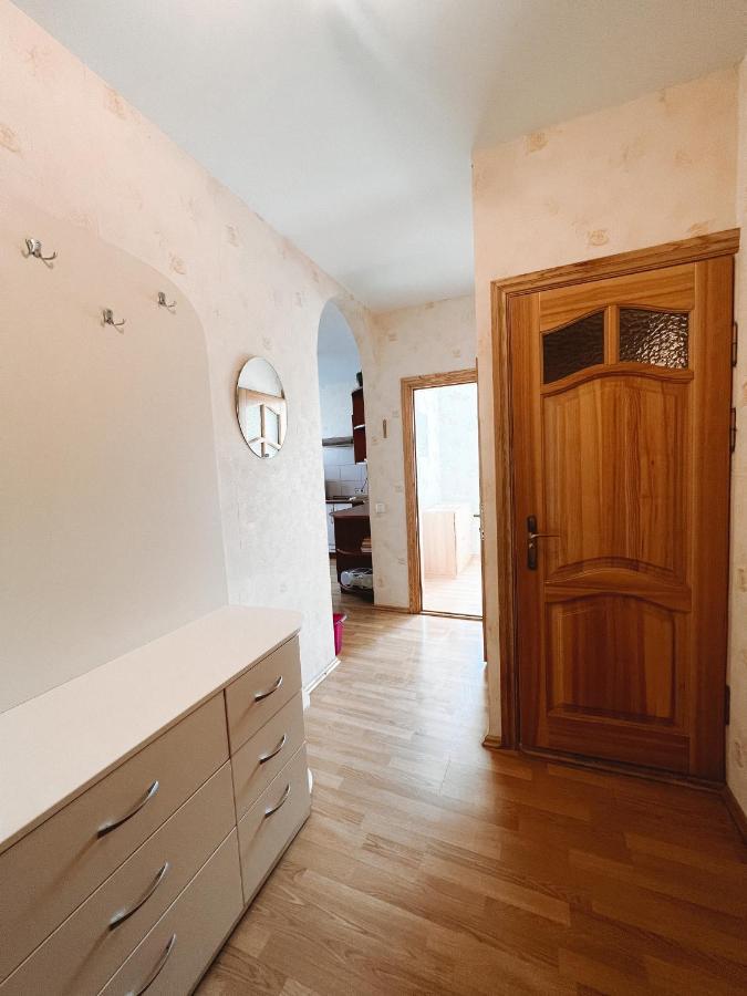 Apartment Juros Melis Нида Екстериор снимка