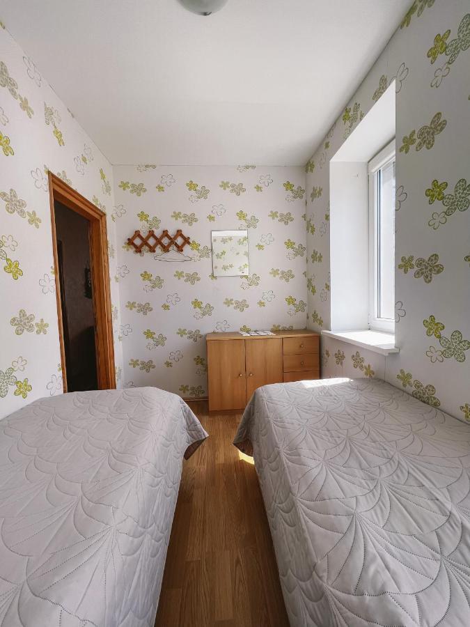 Apartment Juros Melis Нида Екстериор снимка